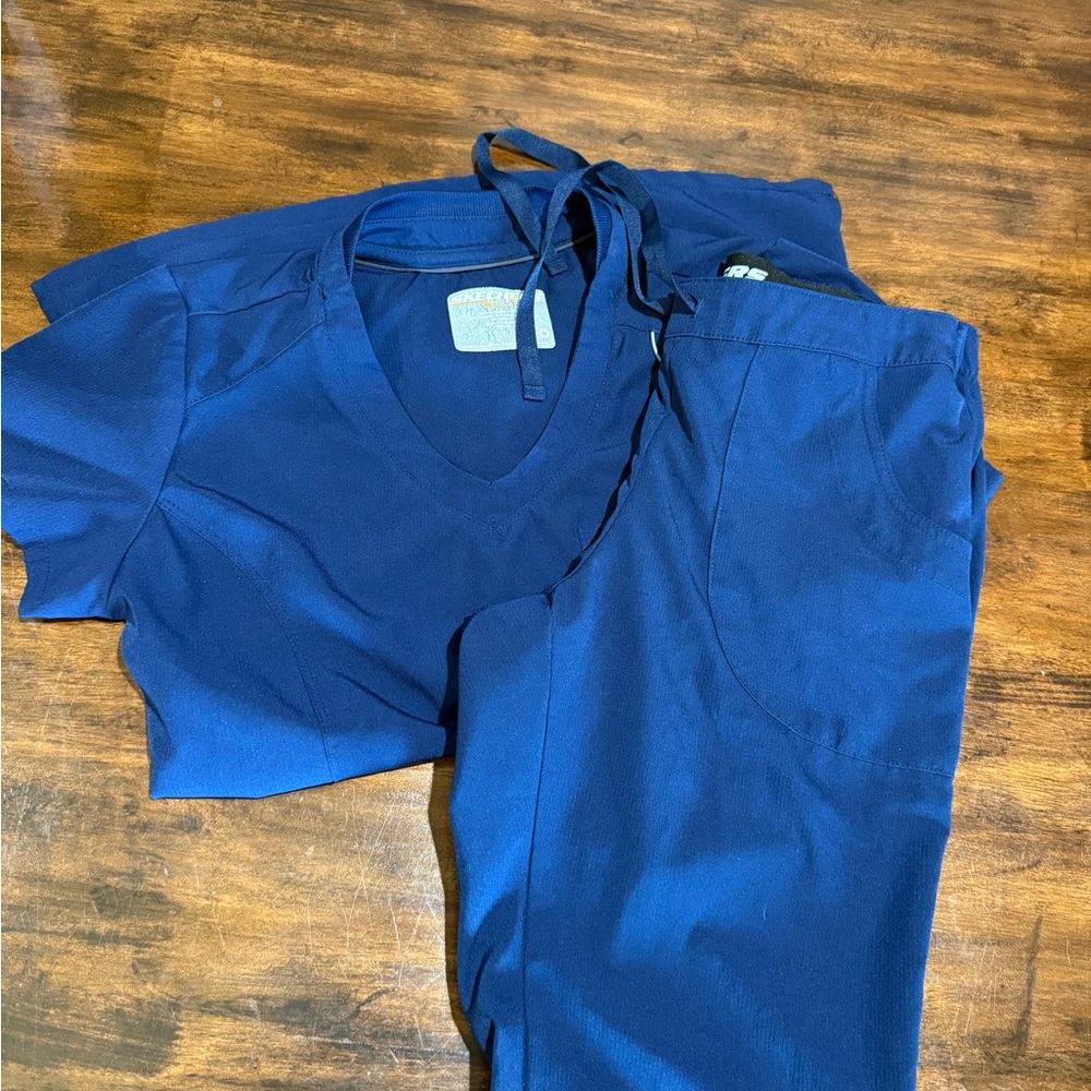 Skechers Women's Blue Scrub Set
